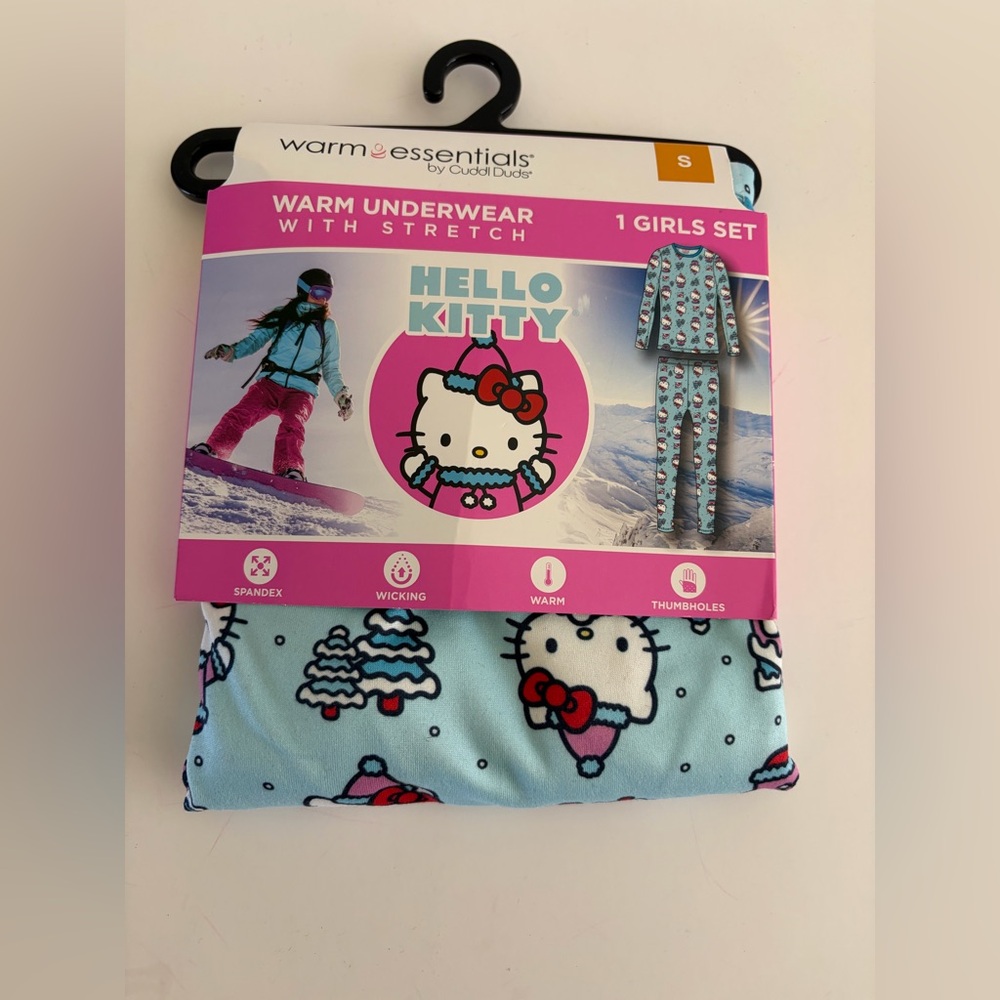 Hello Kitty Light Blue Girls Thermal Pajama Set with Character Print